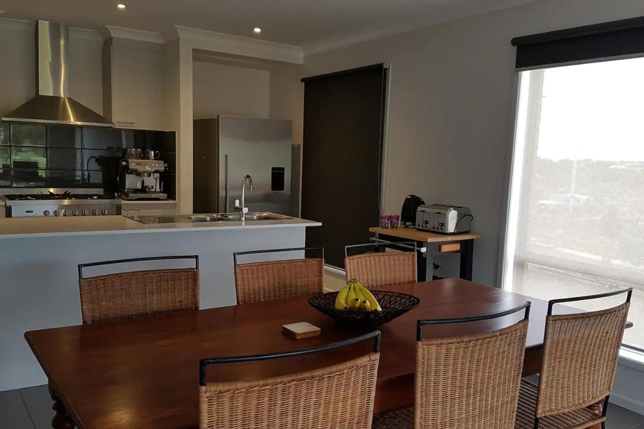 Your Home Away From Home Warrnambool Eksteriør billede